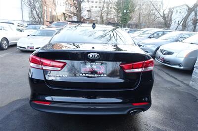 2017 Kia Optima LX - Photo 7 - Newark, NJ 07104