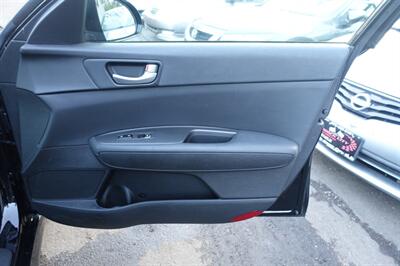 2017 Kia Optima LX - Photo 15 - Newark, NJ 07104