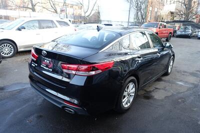 2017 Kia Optima LX - Photo 5 - Newark, NJ 07104