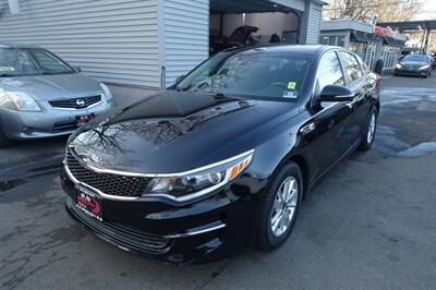 2017 Kia Optima LX Sedan