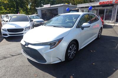 2022 Toyota Corolla Hybrid LE  