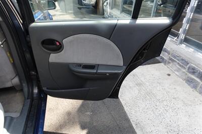 2005 Saturn Ion 3   - Photo 16 - Newark, NJ 07104