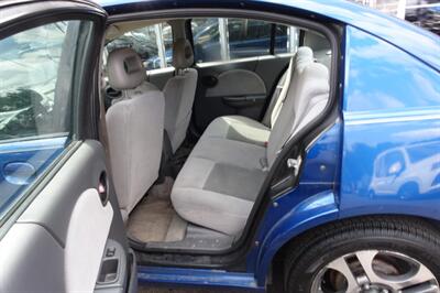 2005 Saturn Ion 3   - Photo 12 - Newark, NJ 07104