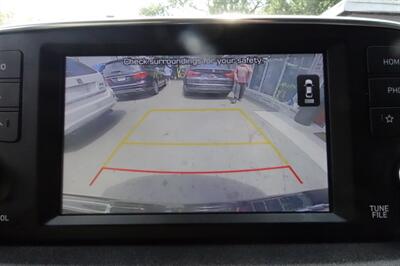2019 Hyundai SANTA FE SE 2.4L   - Photo 20 - Newark, NJ 07104
