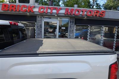2015 GMC Sierra 1500 Denali - Photo 25 - Newark, NJ 07104