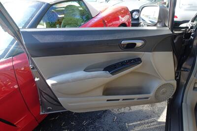 2009 Honda Civic LX   - Photo 9 - Newark, NJ 07104
