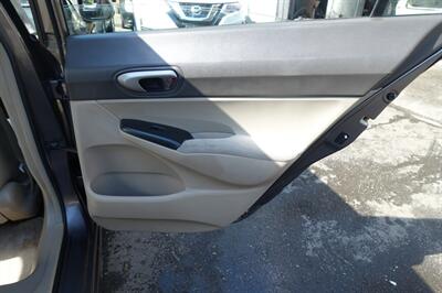 2009 Honda Civic LX   - Photo 16 - Newark, NJ 07104