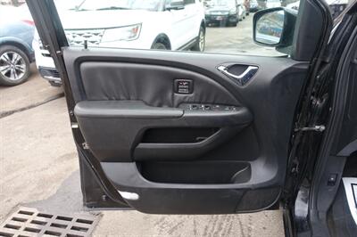 2010 Honda Odyssey Touring   - Photo 10 - Newark, NJ 07104