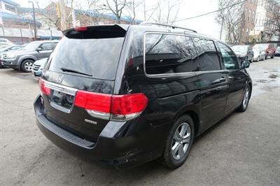 2010 Honda Odyssey Touring   - Photo 8 - Newark, NJ 07104