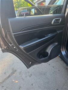 2020 Jeep Grand Cherokee Laredo - Photo 12 - Newark, NJ 07104