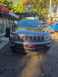 2020 Jeep Grand Cherokee Laredo - Photo 2 - Newark, NJ 07104