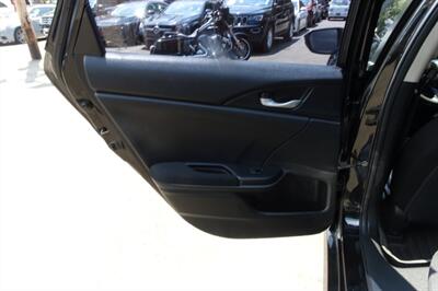 2021 Honda Civic LX   - Photo 12 - Newark, NJ 07104