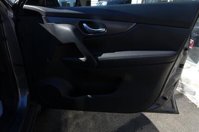 2016 Nissan Rogue S   - Photo 15 - Newark, NJ 07104