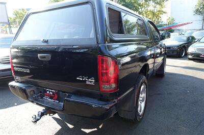 2004 Dodge Ram 1500 ST   - Photo 8 - Newark, NJ 07104