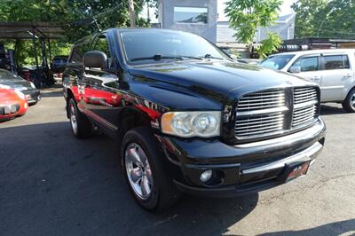 2004 Dodge Ram 1500 ST   - Photo 3 - Newark, NJ 07104