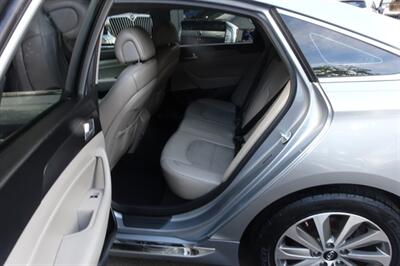 2015 Hyundai SONATA Sport   - Photo 11 - Newark, NJ 07104