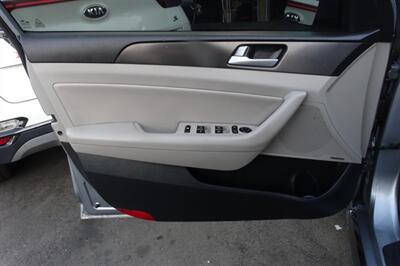 2015 Hyundai SONATA Sport   - Photo 10 - Newark, NJ 07104