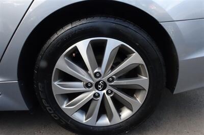 2015 Hyundai SONATA Sport   - Photo 22 - Newark, NJ 07104