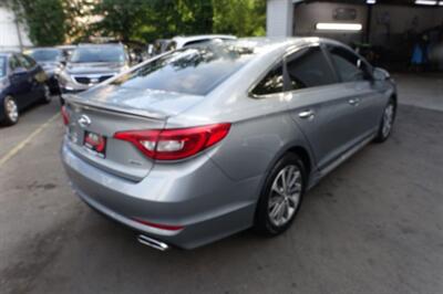 2015 Hyundai SONATA Sport   - Photo 8 - Newark, NJ 07104
