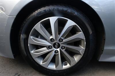 2015 Hyundai SONATA Sport   - Photo 20 - Newark, NJ 07104