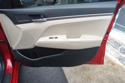 2018 Hyundai ELANTRA SE   - Photo 15 - Newark, NJ 07104