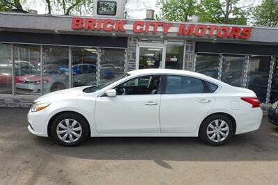 2016 Nissan Altima 2.5   - Photo 4 - Newark, NJ 07104