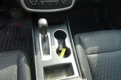 2016 Nissan Altima 2.5   - Photo 18 - Newark, NJ 07104