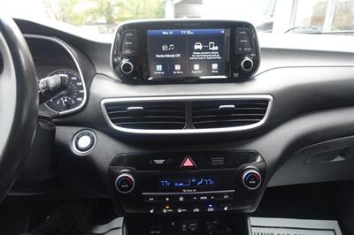 2021 Hyundai TUCSON Limited   - Photo 18 - Newark, NJ 07104