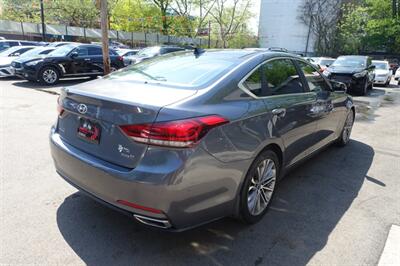 2015 Hyundai Genesis 3.8L - Photo 8 - Newark, NJ 07104