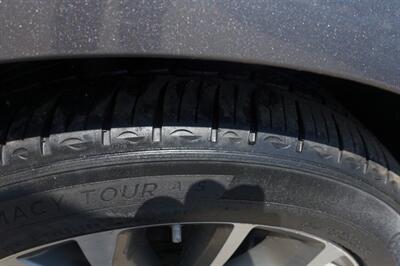 2015 Hyundai Genesis 3.8L - Photo 23 - Newark, NJ 07104