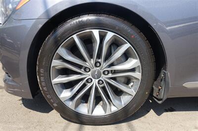 2015 Hyundai Genesis 3.8L - Photo 20 - Newark, NJ 07104