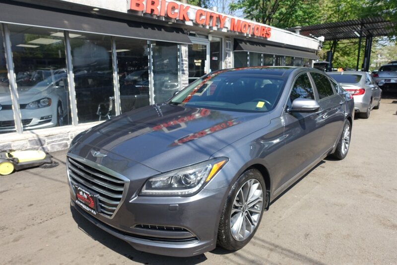 2015 Hyundai Genesis 3.8 AWD's photo
