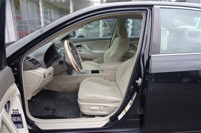 2009 Toyota Camry   - Photo 9 - Newark, NJ 07104