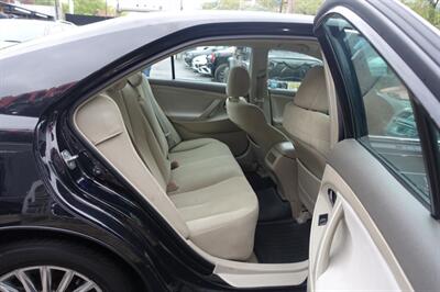 2009 Toyota Camry   - Photo 16 - Newark, NJ 07104