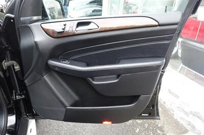 2014 Mercedes-Benz ML 350 4MATIC   - Photo 15 - Newark, NJ 07104