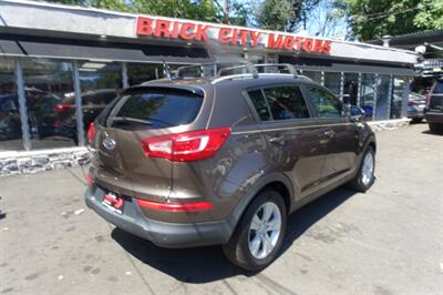 2012 Kia Sportage LX   - Photo 8 - Newark, NJ 07104