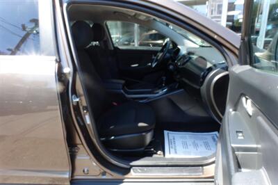2012 Kia Sportage LX   - Photo 14 - Newark, NJ 07104