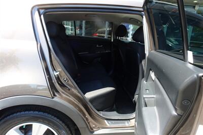 2012 Kia Sportage LX   - Photo 16 - Newark, NJ 07104
