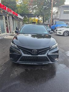 2022 Toyota Camry SE - Photo 2 - Newark, NJ 07104