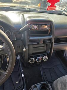 2003 Honda CR-V EX - Photo 21 - Newark, NJ 07104