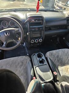 2003 Honda CR-V EX - Photo 14 - Newark, NJ 07104