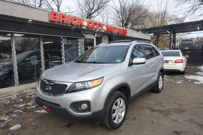 2012 Kia Sorento LX's photo