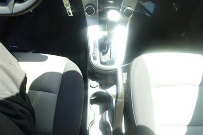 2012 Chevrolet Cruze LS   - Photo 19 - Newark, NJ 07104