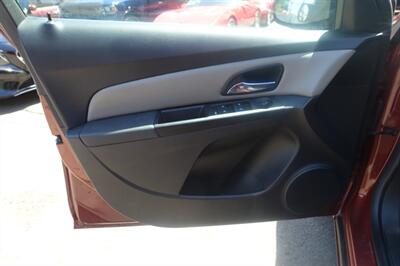 2012 Chevrolet Cruze LS   - Photo 10 - Newark, NJ 07104