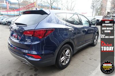 2017 Hyundai SANTA FE Sport 2.4L   - Photo 5 - Newark, NJ 07104