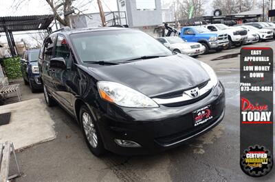 2009 Toyota Sienna Limited   - Photo 3 - Newark, NJ 07104