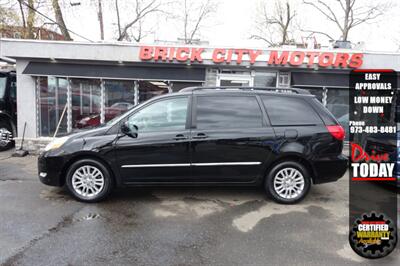 2009 Toyota Sienna Limited   - Photo 4 - Newark, NJ 07104