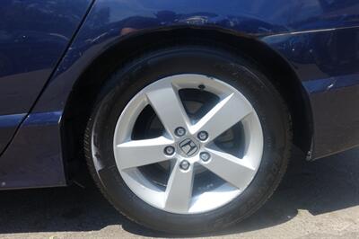 2006 Honda Civic EX - Photo 23 - Newark, NJ 07104