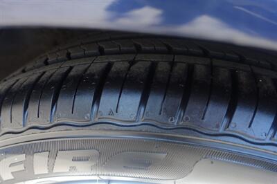 2006 Honda Civic EX - Photo 24 - Newark, NJ 07104