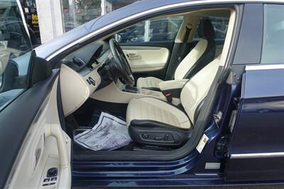 2012 Volkswagen CC Sport PZEV - Photo 9 - Newark, NJ 07104